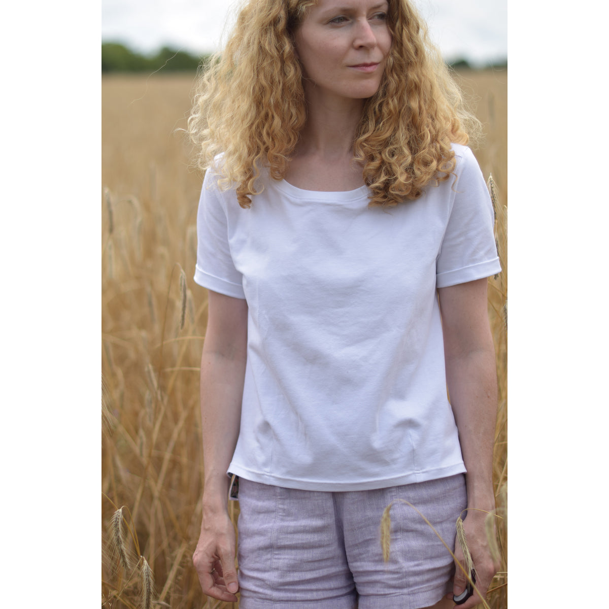 Schnittmuster Shirt Matice genäht als Basic T-Shirt von @goldilocksandthewildones